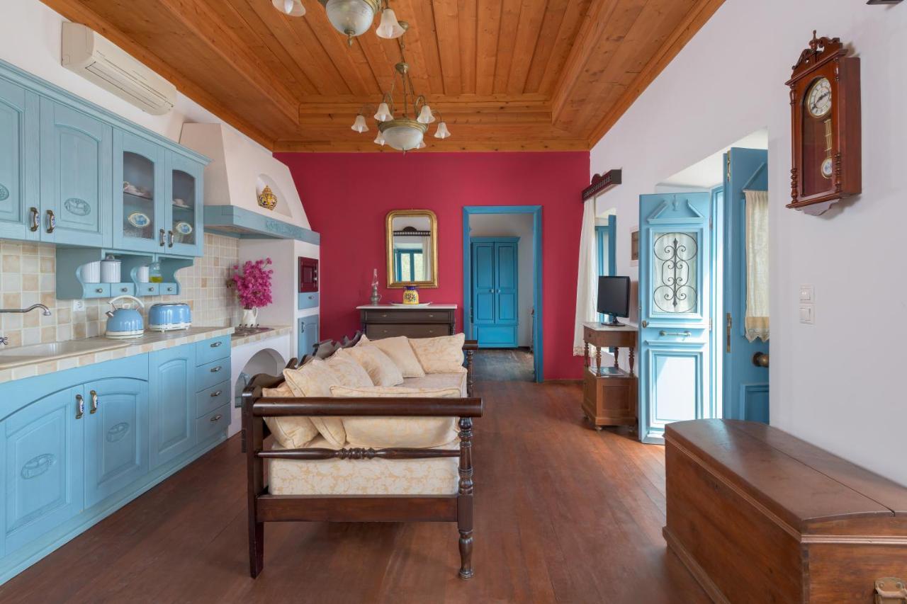 Villa Katingo Chalki Town Bagian luar foto